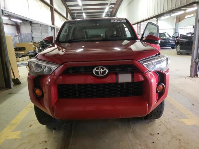 Photo 5 from auction – 2018 TOYOTA 4RUNNER SR with VIN JTEBU5JRXJ5590635