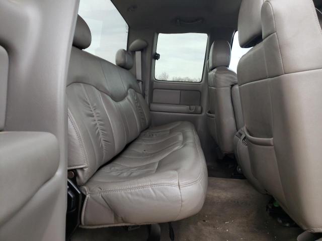 Photo 10 from auction – 2000 GMC NEW SIERRA with VIN 2GTEC19TXY1132067