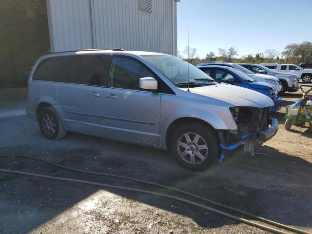 Photo 4 from auction – 2010 CHRYSLER TOWN & COU with VIN 2A4RR8DX6AR357316