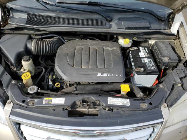 Photo 12 from auction – 2013 CHRYSLER TOWN & COU with VIN 2C4RC1BG6DR588688