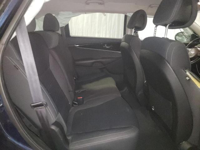 Photo 11 from auction – 2016 KIA SORENTO LX with VIN 5XYPGDA32GG059081