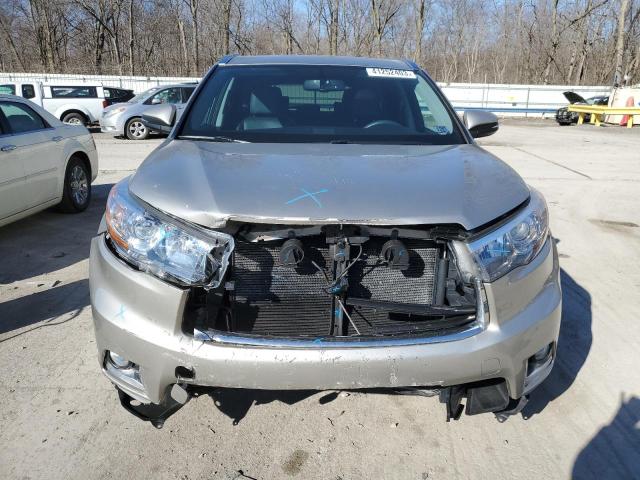 Photo 5 from auction – 2016 TOYOTA HIGHLANDER with VIN 5TDDKRFH1GS265823