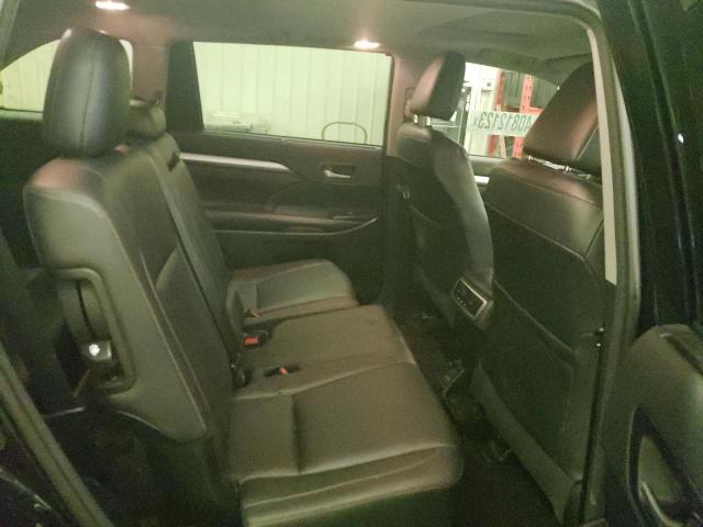 Photo 11 from auction – 2018 TOYOTA HIGHLANDER with VIN 5TDJZRFH6JS526966