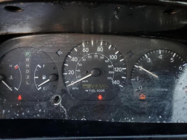 Photo 9 from auction – 2000 TOYOTA CAMRY CE with VIN 4T1BG22K8YU758912