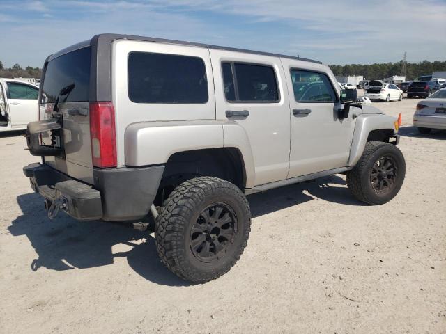 Photo 3 from auction – 2007 HUMMER H3 with VIN 5GTDN13E978149043