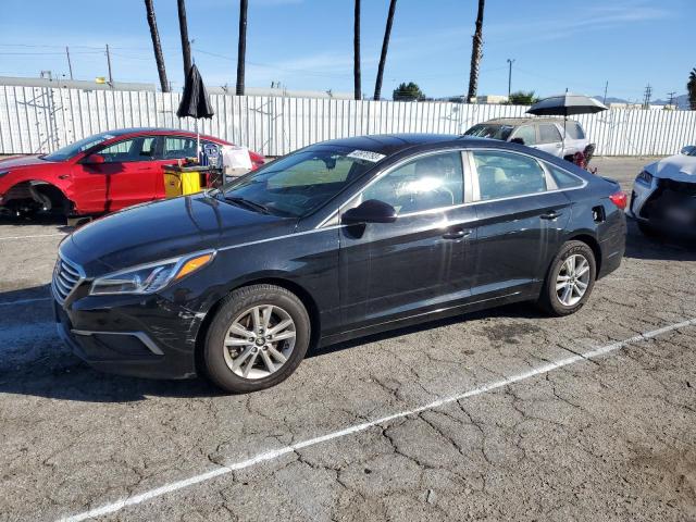 HYUNDAI SONATA SE 2017 with VIN 5NPE24AF6HH438711 - Photo from auction
