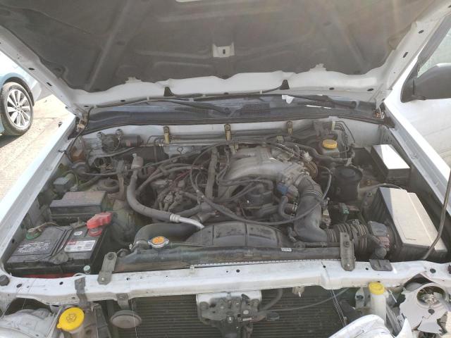 Photo 12 from auction – 2000 NISSAN PATHFINDER with VIN JN8AR07Y5YW446759