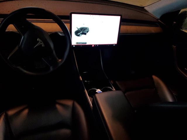 Photo 8 from auction – 2020 TESLA MODEL Y with VIN 5YJYGDEE4LF029954