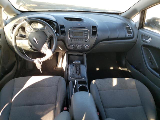 Photo 8 from auction – 2018 KIA FORTE LX with VIN 3KPFK4A78JE246455