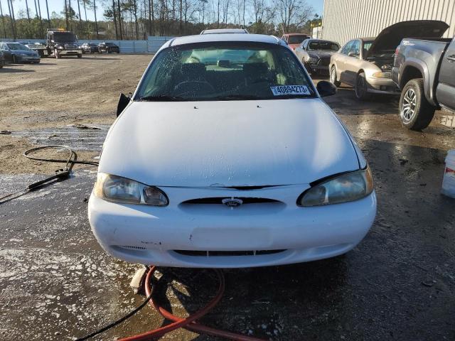 Photo 5 from auction – 2002 FORD ESCORT with VIN 3FAFP13P12R158537