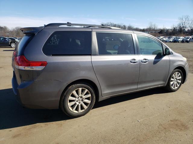 Photo 3 from auction – 2012 TOYOTA SIENNA XLE with VIN 5TDDK3DC4CS047468