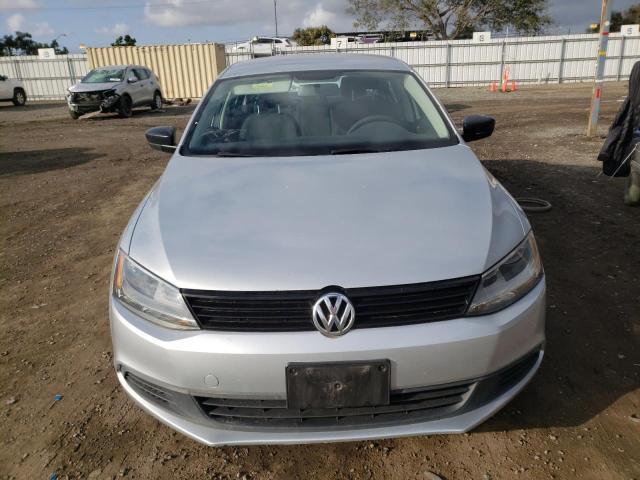 Photo 5 from auction – 2014 VOLKSWAGEN JETTA BASE with VIN 3VW2K7AJXEM357531