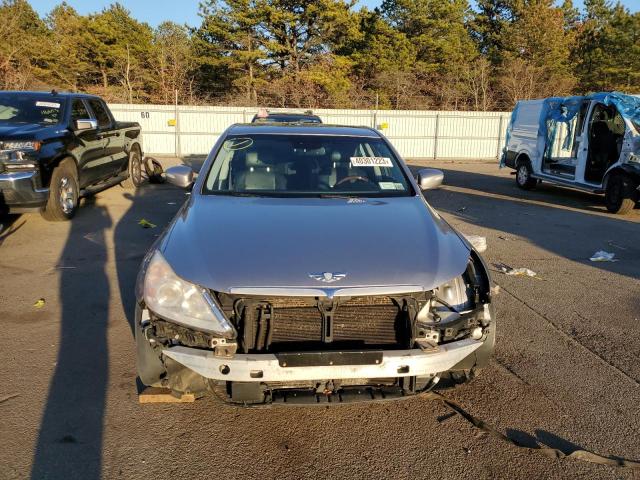 Photo 5 from auction – 2011 HYUNDAI GENESIS 4. with VIN KMHGC4DFXBU119595