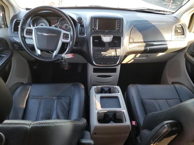 Photo 8 from auction – 2014 CHRYSLER TOWN & COU with VIN 2C4RC1BG7ER132894