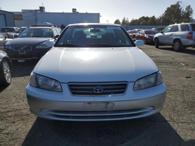 Photo 5 from auction – 2001 TOYOTA CAMRY CE with VIN JT2BG22K010579015