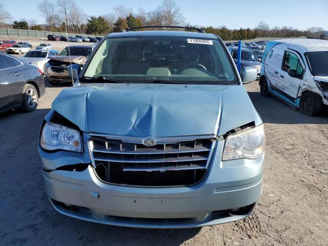 Photo 5 from auction – 2010 CHRYSLER TOWN & COU with VIN 2A4RR5D14AR300168