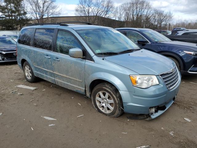 Photo 4 from auction – 2010 CHRYSLER TOWN & COU with VIN 2A4RR5D14AR188214
