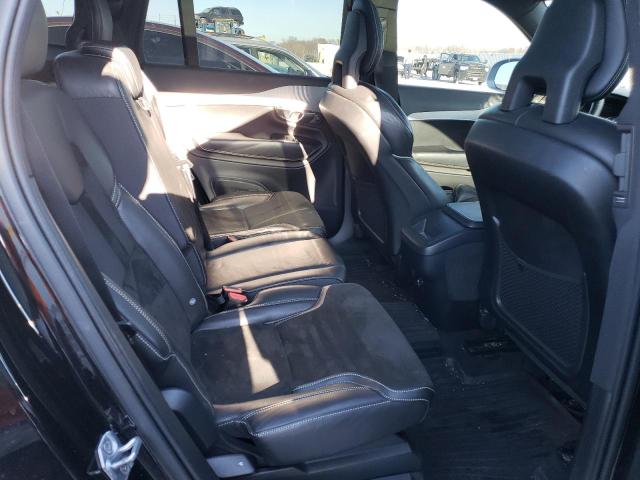 Photo 11 from auction – 2016 VOLVO XC90 T5 with VIN YV4102KM3G1086874