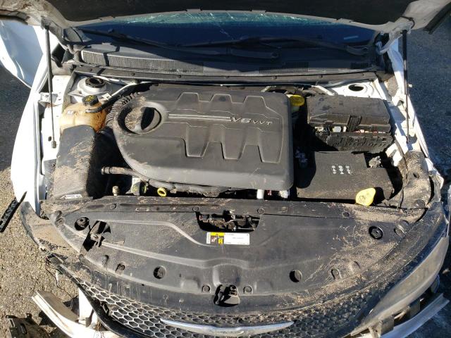 Photo 11 from auction – 2015 CHRYSLER 200 S with VIN 1C3CCCBG3FN689919