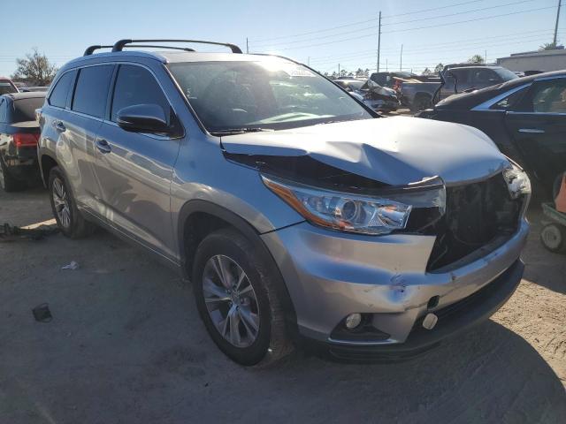 Photo 4 from auction – 2015 TOYOTA HIGHLANDER with VIN 5TDKKRFHXFS052858