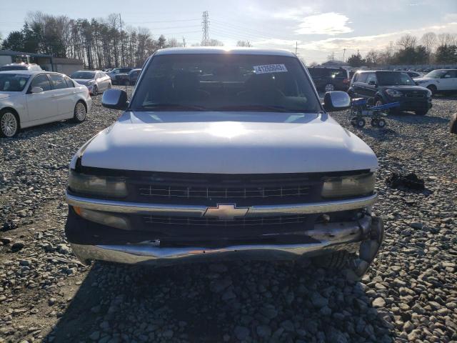 Photo 5 from auction – 2001 CHEVROLET SLVRD 1500 with VIN 1GCEC19T71E311011