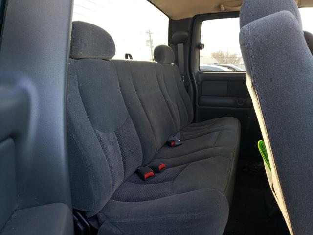 Фото 10 с аукциона – 2003 CHEVROLET SILVERADO с VIN 2GCEK19T331159073