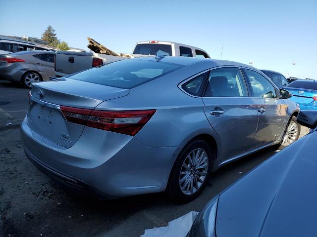 Photo 3 from auction – 2018 TOYOTA AVALON HYB with VIN 4T1BD1EB9JU062404