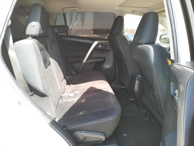 Photo 11 from auction – 2015 TOYOTA RAV4 XLE with VIN JTMWFREV4FD057594