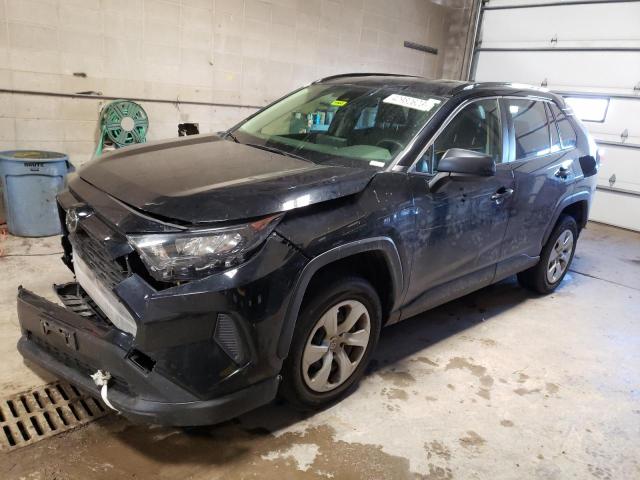 TOYOTA RAV4 LE 2019 with VIN JTMF1RFVXKD516182 - Photo from auction