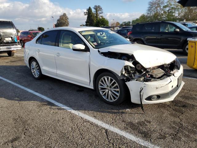 Photo 4 from auction – 2011 VOLKSWAGEN JETTA SEL with VIN 3VWLZ7AJ5BM324092
