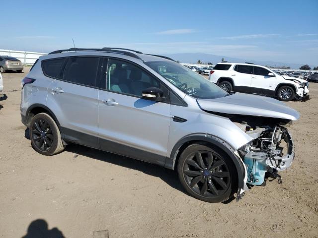Photo 4 from auction – 2017 FORD ESCAPE TIT with VIN 1FMCU0J92HUE96692