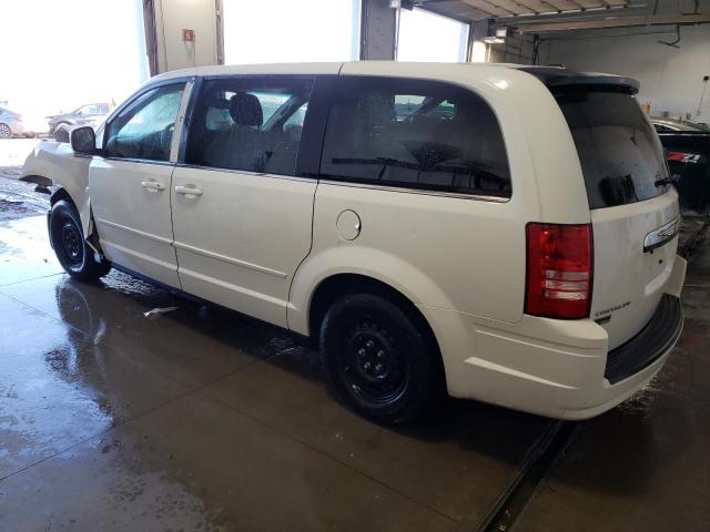 Photo 2 from auction – 2010 CHRYSLER TOWN & COU with VIN 2A4RR4DE5AR268053