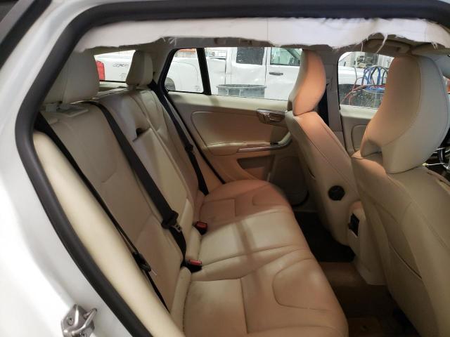 Photo 10 from auction – 2015 VOLVO V60 PREMIE with VIN YV140MEC4F1186117