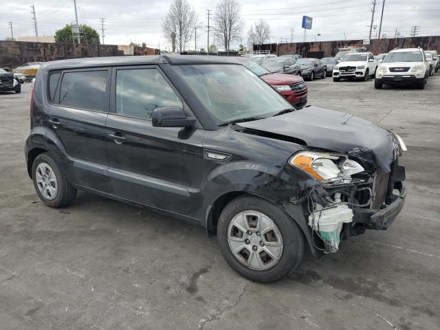 Photo 4 from auction – 2013 KIA SOUL with VIN KNDJT2A57D7618219