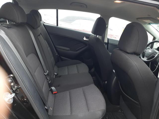 Photo 10 from auction – 2017 KIA FORTE LX with VIN KNAFK5A82H5715718