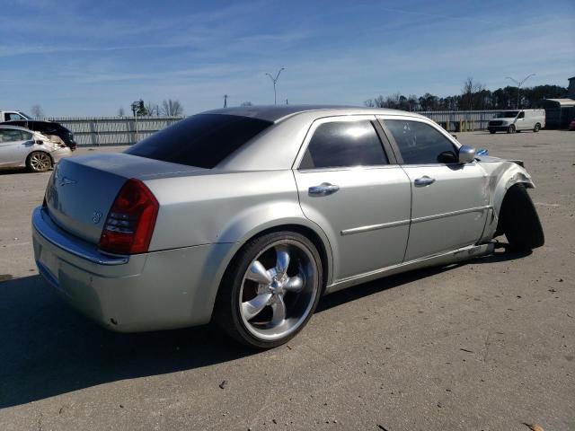 Photo 3 from auction – 2005 CHRYSLER 300C with VIN 2C3AA63H75H115045