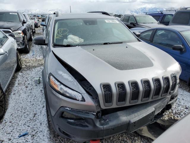 Photo 5 from auction – 2018 JEEP CHEROKEE T with VIN 1C4PJMBX6JD535745