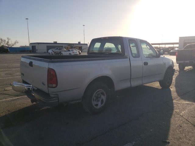 Photo 3 from auction – 2002 FORD F150 with VIN 1FTRX17W22NB96368
