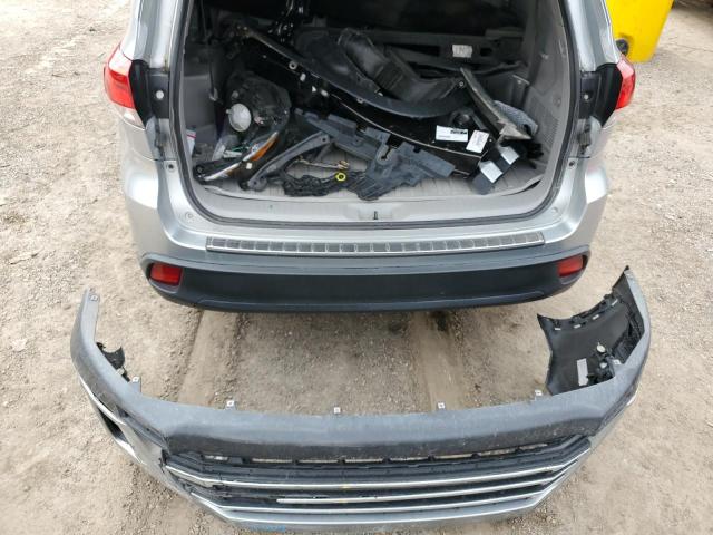Photo 13 from auction – 2017 TOYOTA HIGHLANDER with VIN 5TDJZRFHXHS507153