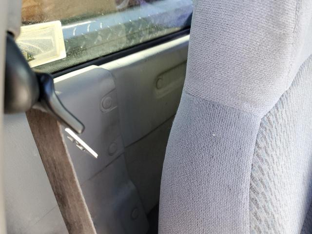 Photo 10 from auction – 1997 FORD F150 with VIN 2FTDF1724VCA44385