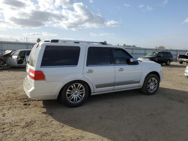 Photo 3 from auction – 2010 LINCOLN NAVIGATOR with VIN 5LMJJ2H5XAEJ00388