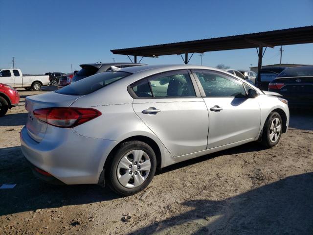 Photo 3 from auction – 2018 KIA FORTE LX with VIN 3KPFK4A79JE218857