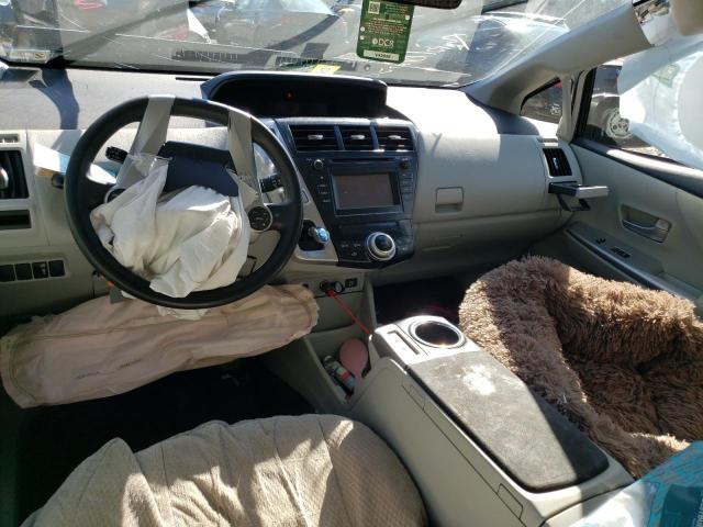 Photo 8 from auction – 2012 TOYOTA PRIUS V with VIN JTDZN3EU2C3177433