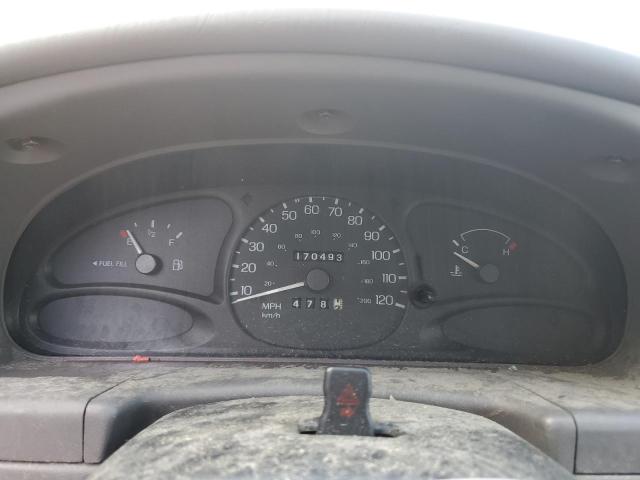 Photo 9 from auction – 1999 FORD ESCORT SE with VIN 1FAFP13P2XW232925