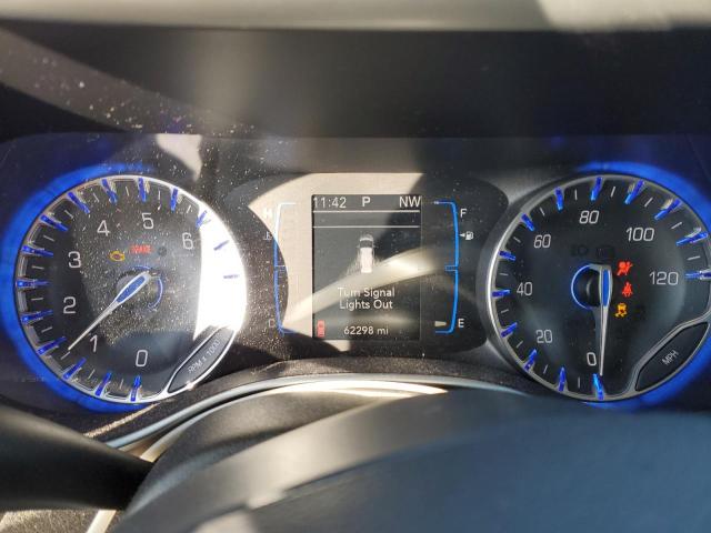 Photo 9 from auction – 2017 CHRYSLER PACIFICA T with VIN 2C4RC1DG1HR744588