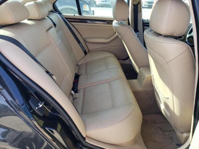 Photo 10 from auction – 2004 BMW 330 I with VIN WBAEV53424KM36102