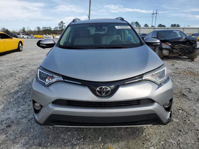 Photo 5 from auction – 2017 TOYOTA RAV4 XLE with VIN 2T3WFREV7HW327214