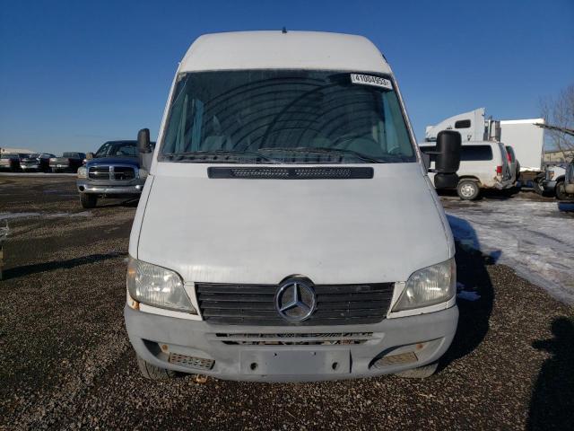 Photo 5 from auction – 2002 FREIGHTLINER SPRINTER 2 with VIN WD2YD241725342233