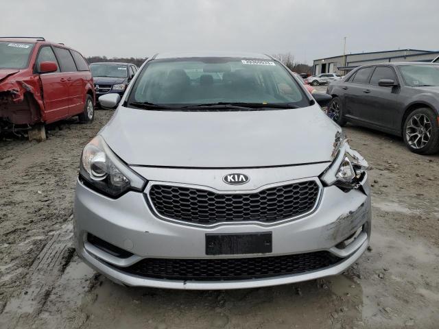 Photo 5 from auction – 2016 KIA FORTE LX with VIN KNAFK4A69G5574587