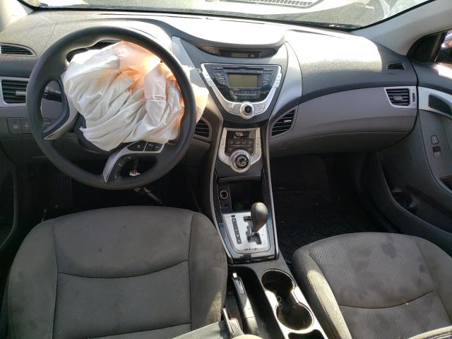 Photo 8 from auction – 2012 HYUNDAI ELANTRA GL with VIN 5NPDH4AE7CH067214